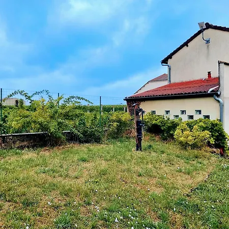 Le Clos Riga 펜션 *